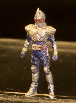 G003