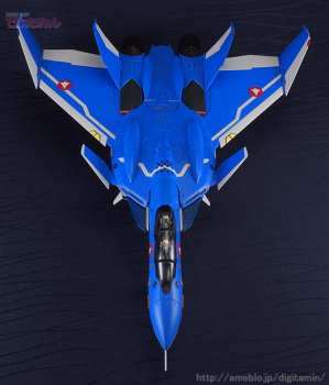 AC33