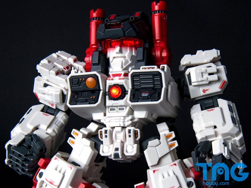 TITAN18