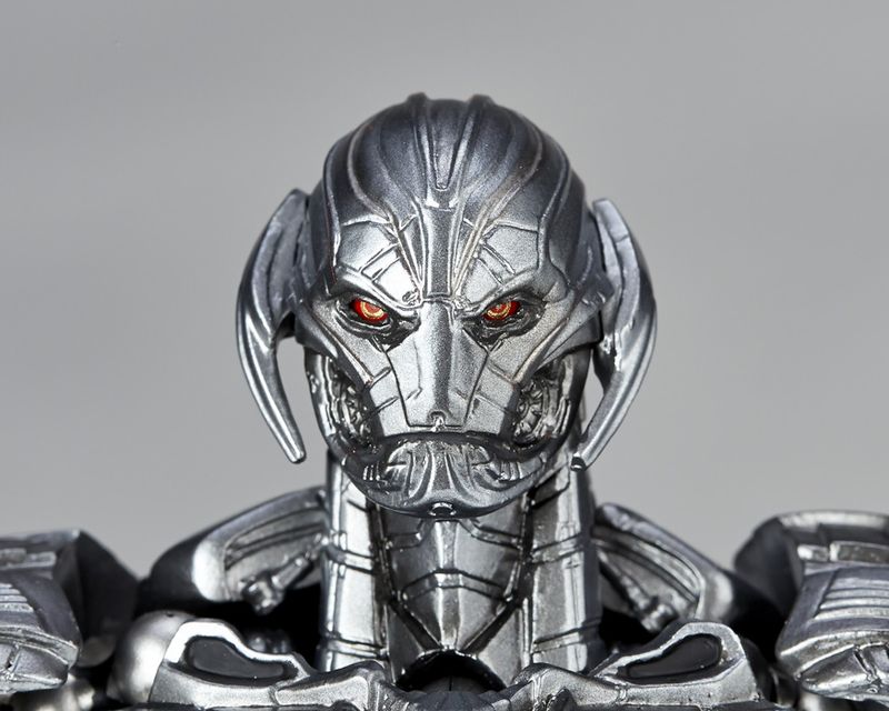 海洋堂 2015年12月發售: FIGURE COMPLEX MOVIE REVO《Avengers: Age of