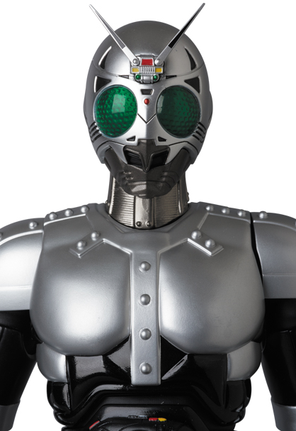 MEDICOM PREMIUM CLUB 2015年11月24日-2016年1月5日接受訂購，2016年8