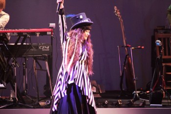 photo3