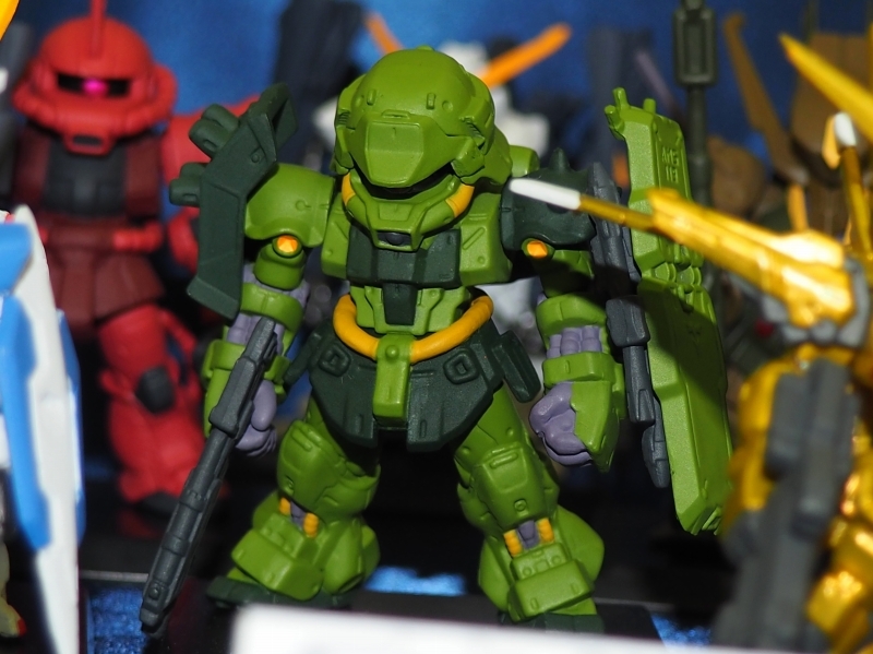 B052