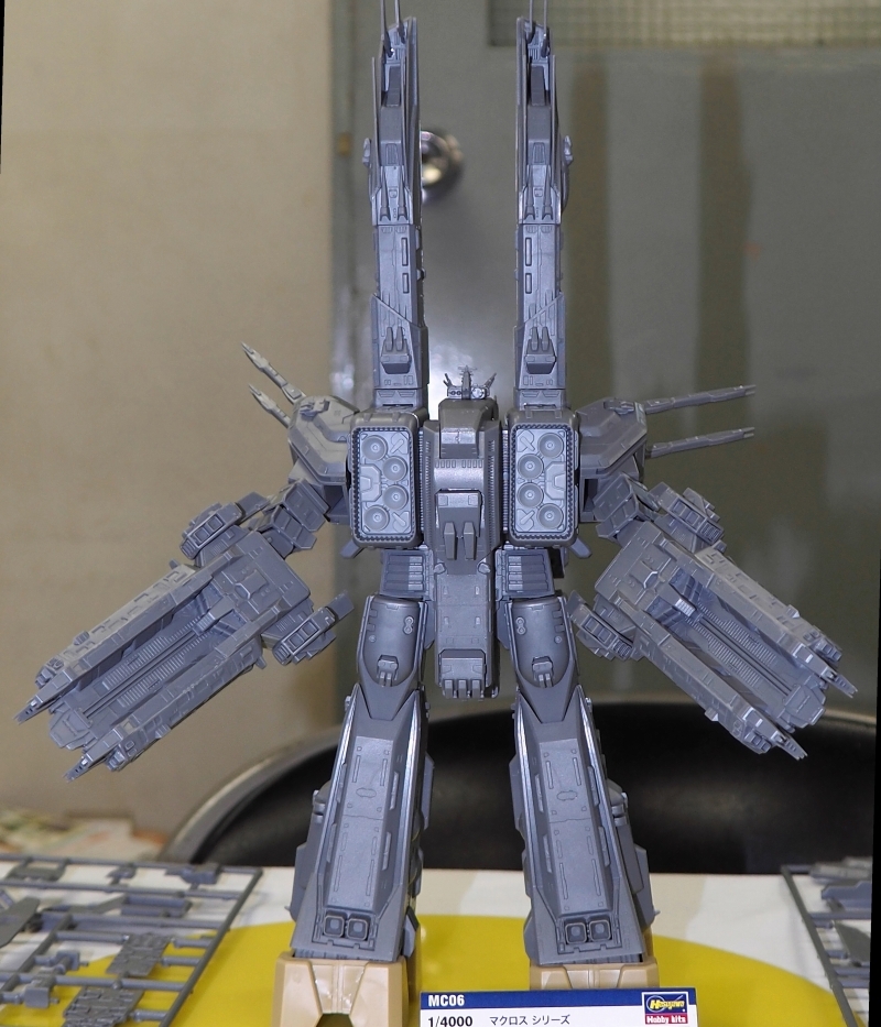 H001