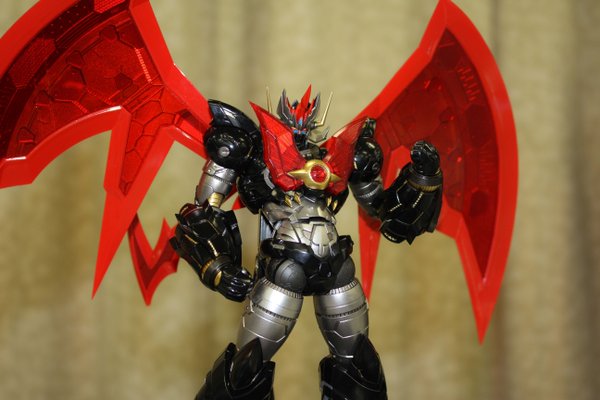 tg002