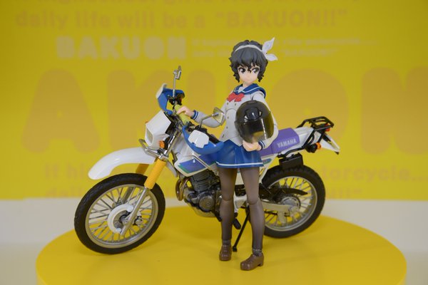 t037