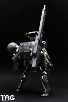 004S