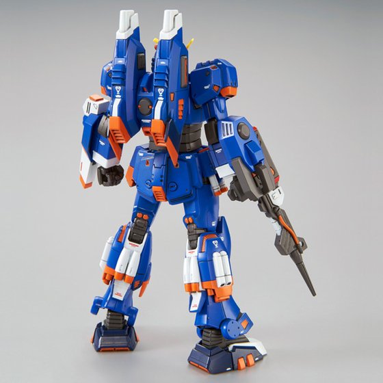 b002