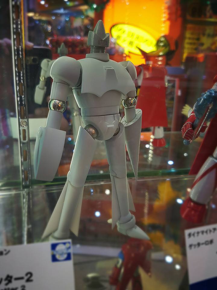 et004