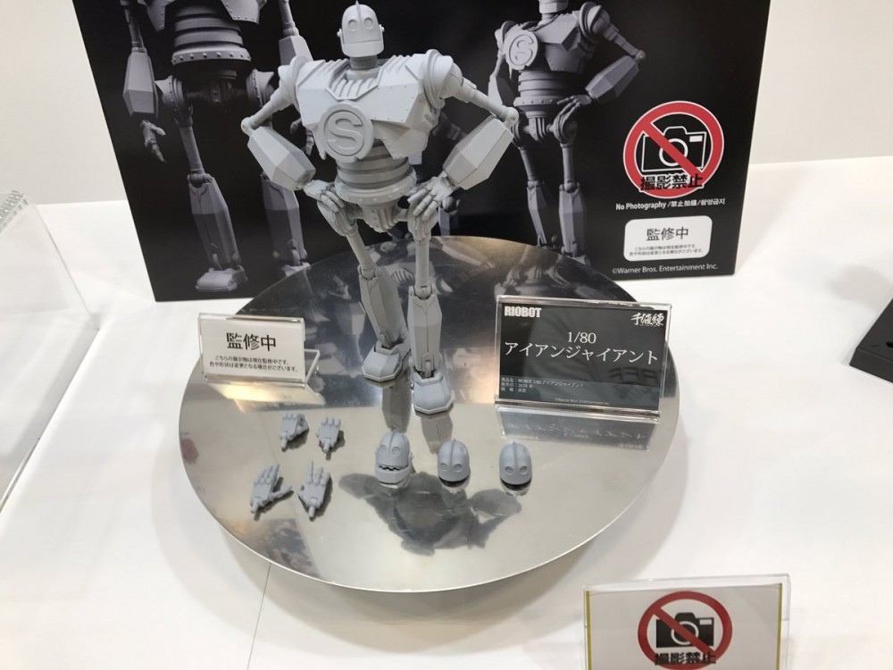 1000Toys Sentinel RIOBOT The Iron Giant Diecast Action Figure for sale online 