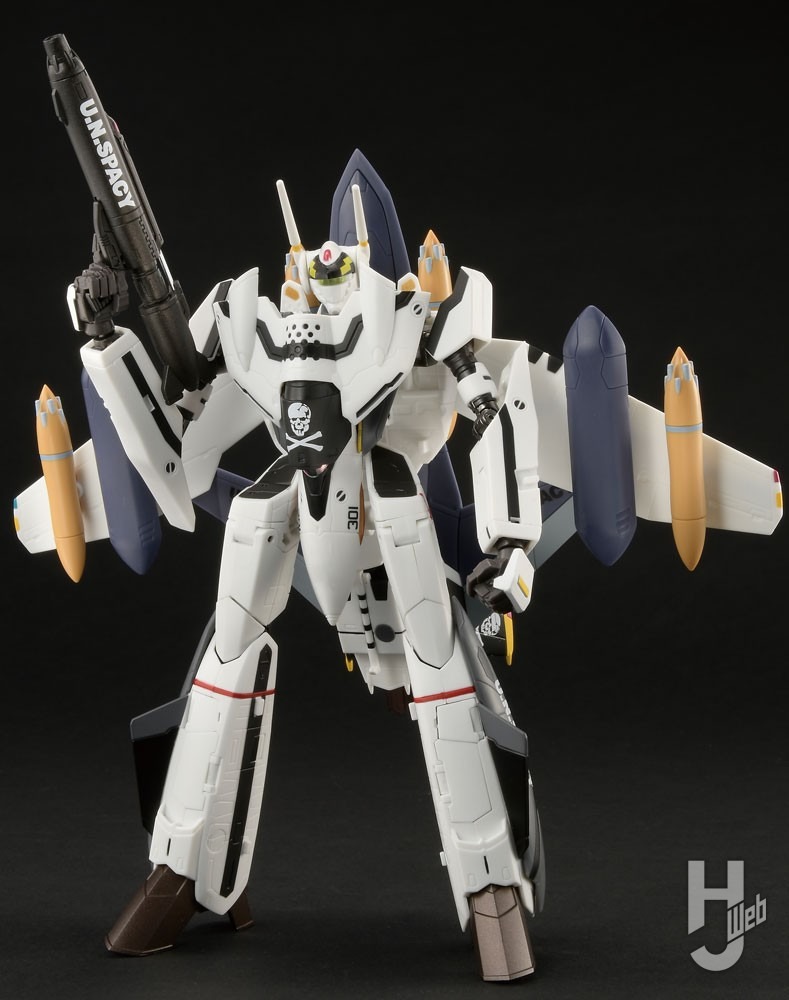 Hisashiセット RX-72 1-17 その他 BANDAI 2026年1月31日發售：HI-METAL R《MACROSS ZERO》VF-0S Phoenix
