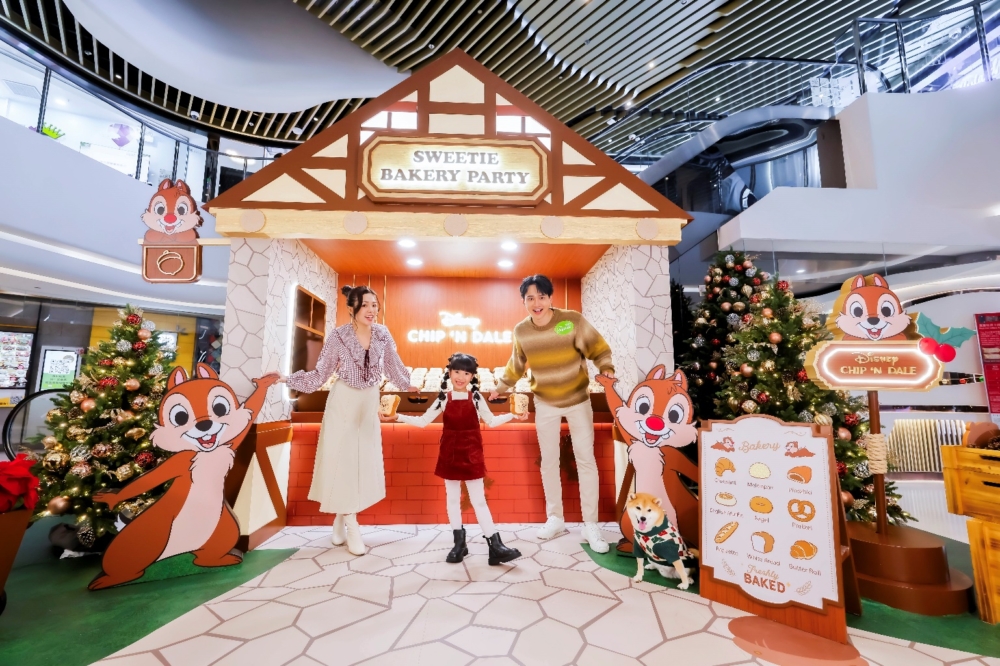 C:\Users\wspkwan\Documents\1. Lankmark North\2025 LN Promotion Event\5. Xmas Promotion\Disney Chip n Dale\PR\PR Photos\PW\JACK2575.jpg