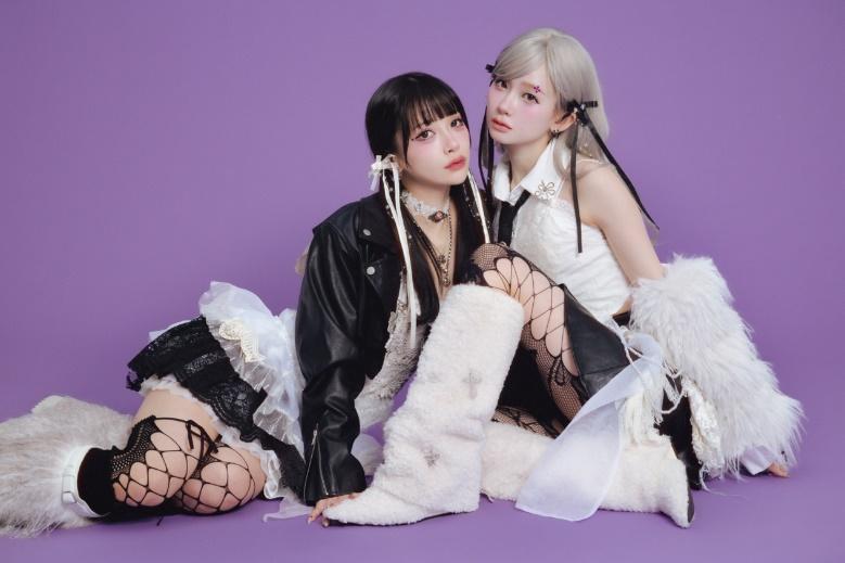 ぬいぐるみを抱いている女性

AI 生成コンテンツは誤りを含む可能性があります。