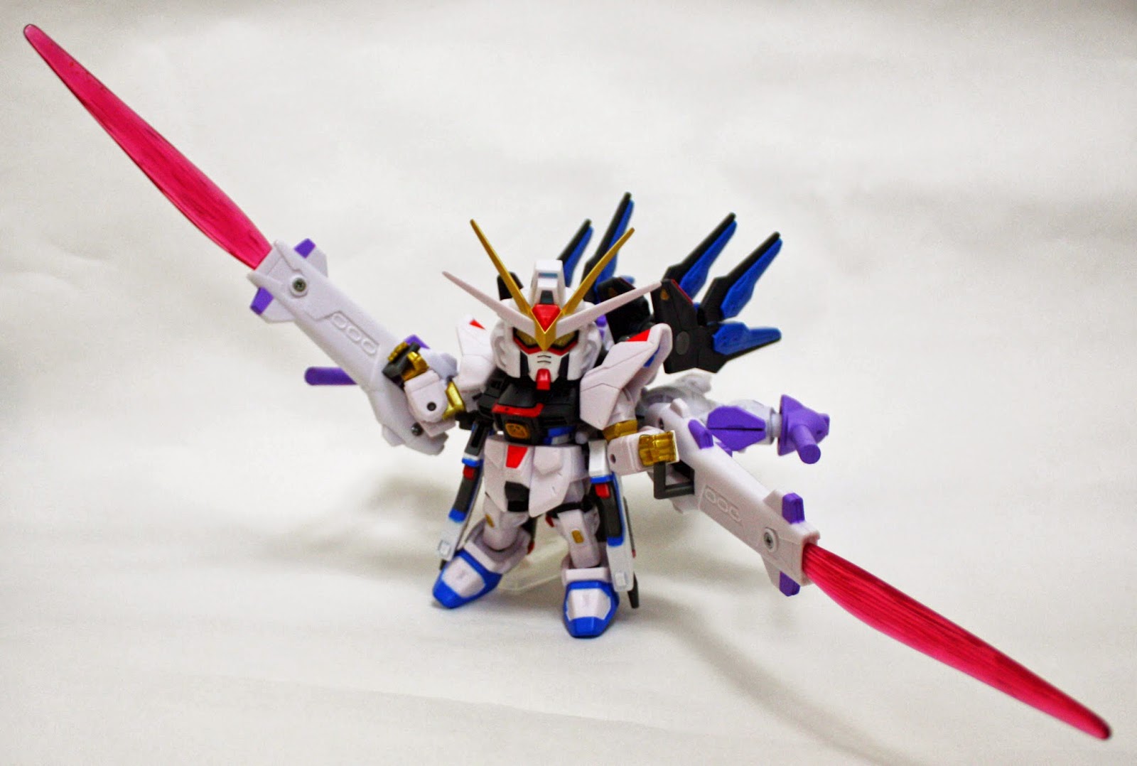 TOYS REVIEW] BANDAI ASIA: SD GUNDAM ACTION FIGURE SERIES