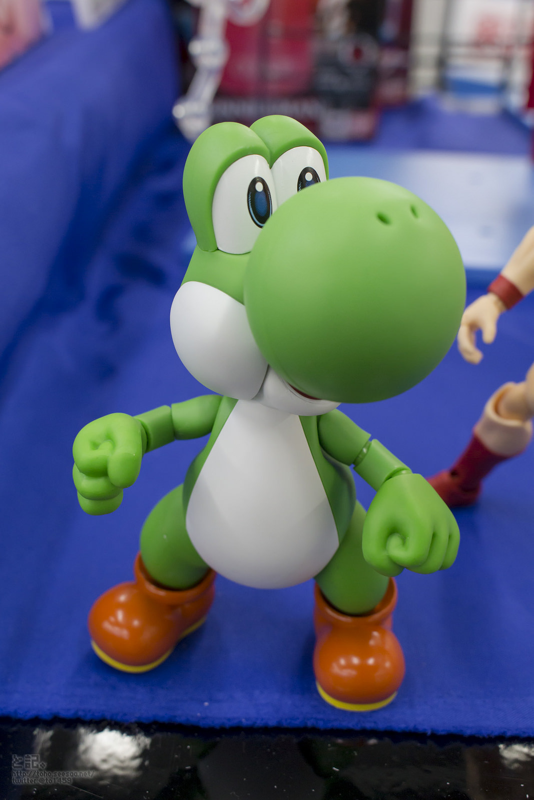 figuarts 《super mario bros》yoshi 4,200yen (再贩)