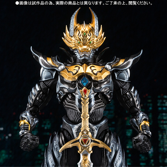 figuarts《牙狼-garo- ～暗を照らす者～》黄金骑士牙狼(流牙ver.
