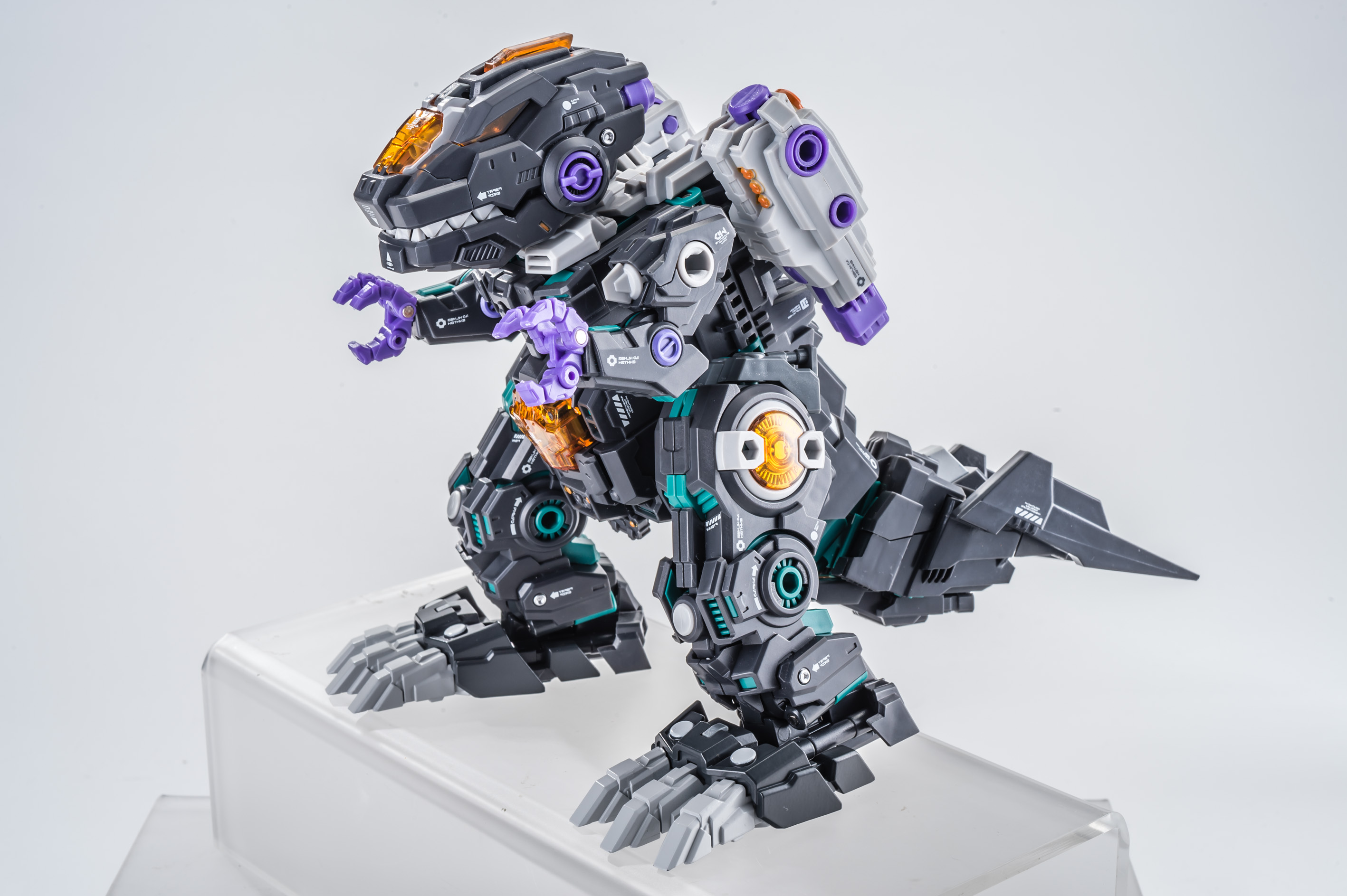 on 10 dec] 诚造社 master made sd figuration project sd-02 铁甲龙