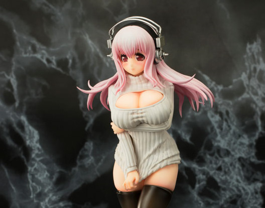 FIGURE-027062_01_edited.jpg