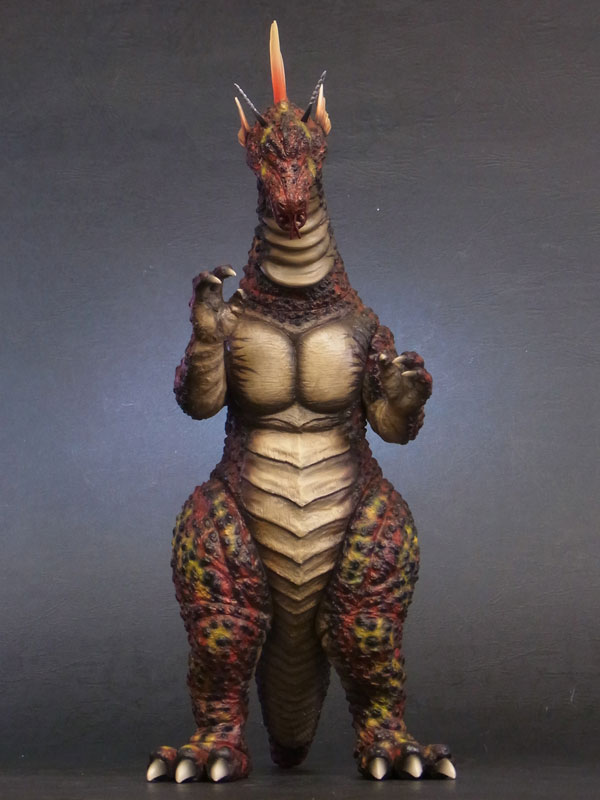 x-plus 2017年3月发售: 东宝大怪兽系列 机械哥斯拉的逆袭 titanosaur