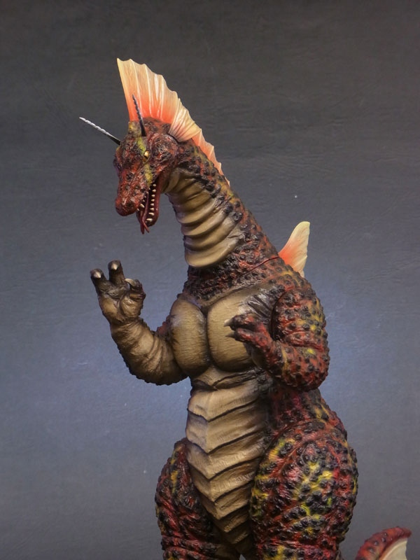 x-plus 2017年3月发售: 东宝大怪兽系列 机械哥斯拉的逆袭 titanosaur