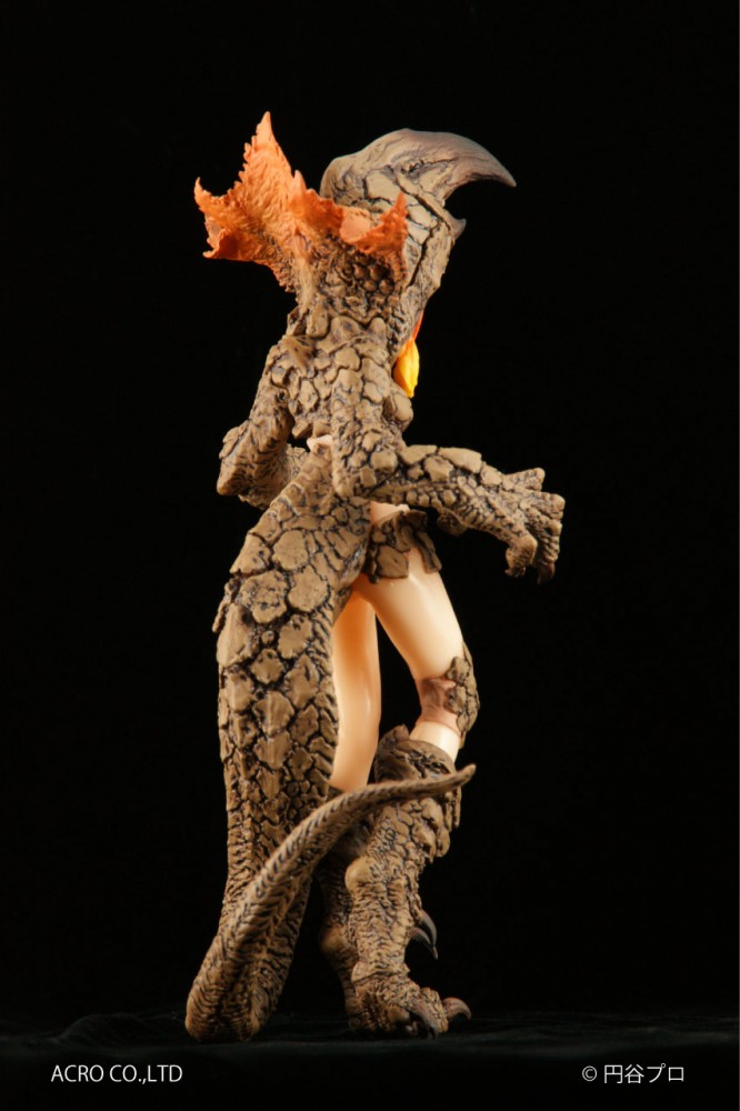 acro 2017年11月发售: non-scaled pvc figure ultra怪兽拟人化计划