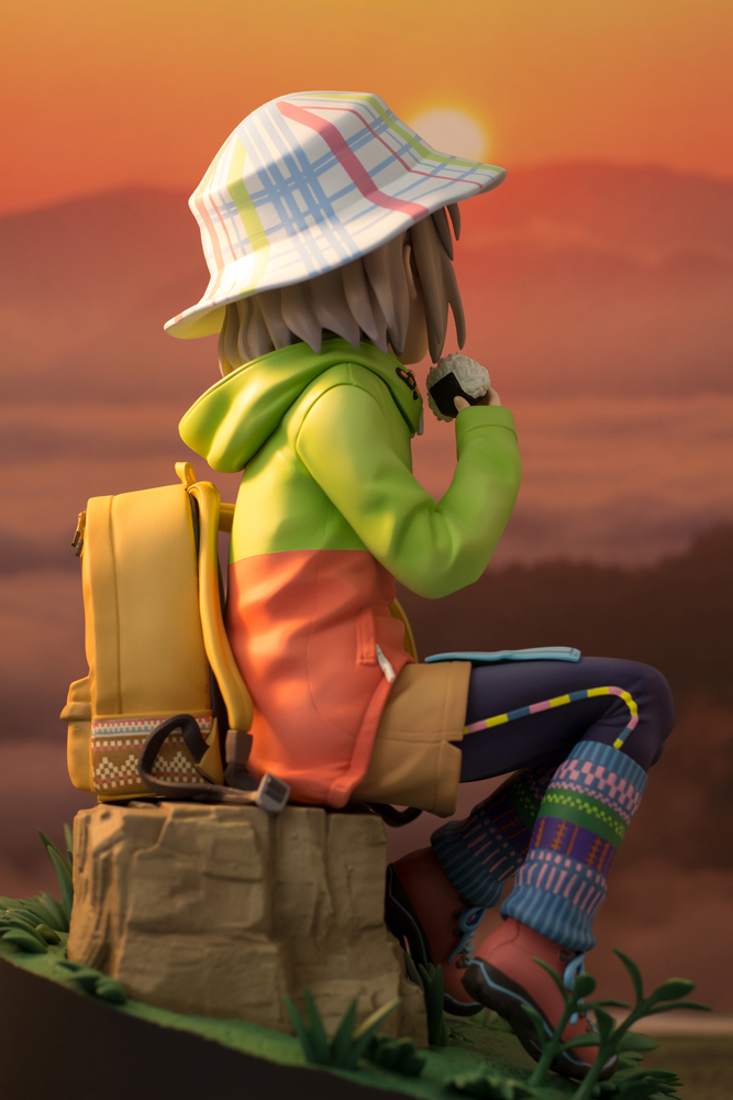 登山少女》雪村葵 15,000yen(plum订购附限定特典)