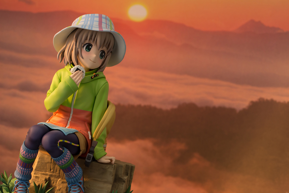 登山少女》雪村葵 15,000yen(plum订购附限定特典)