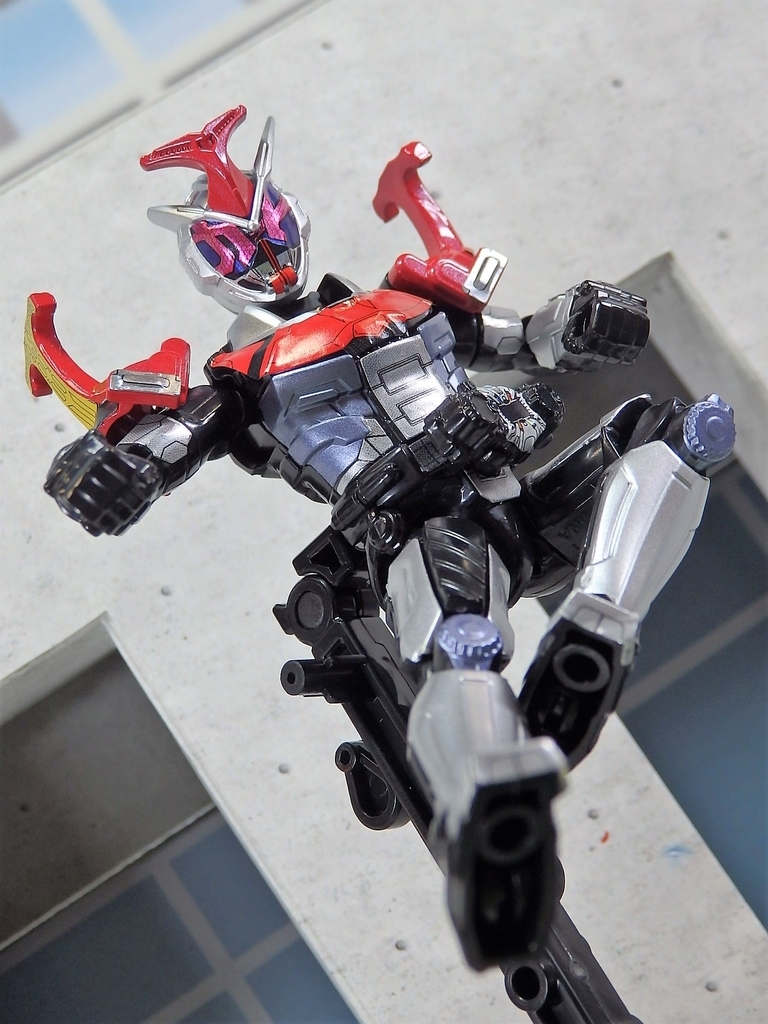 4 公开] bandai 2018年12月15日发售: 食玩 装动《kamen rider zi-o》