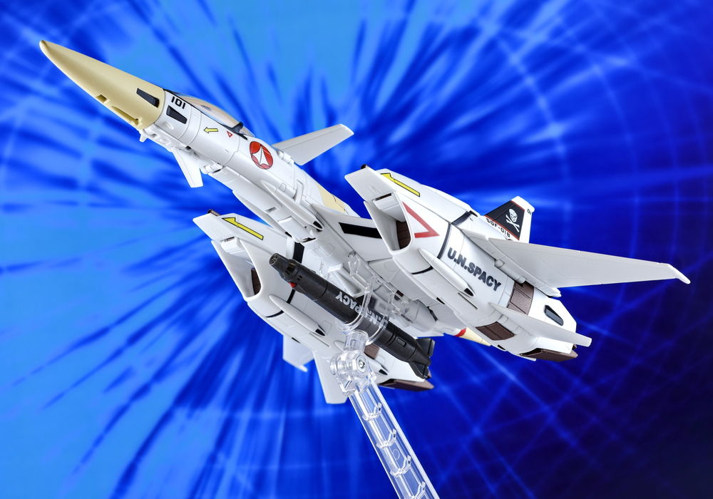 [preview] bandai 2019年3月21日发售: hi-metal r vf-4 lightning
