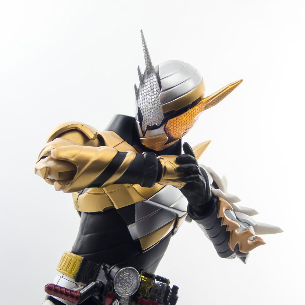 figuarts kamen rider build trial form (rabbit dragon) 6,050yen