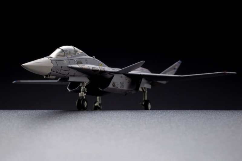 壽屋 2020年8月發售：模型 1/144《ACE COMBAT 7: SKIES UNKNOWN
