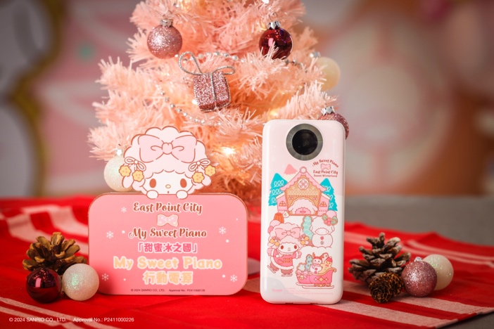 一張含有 玩具, 室內, 泰迪熊, 花 的圖片 自動產生的描述