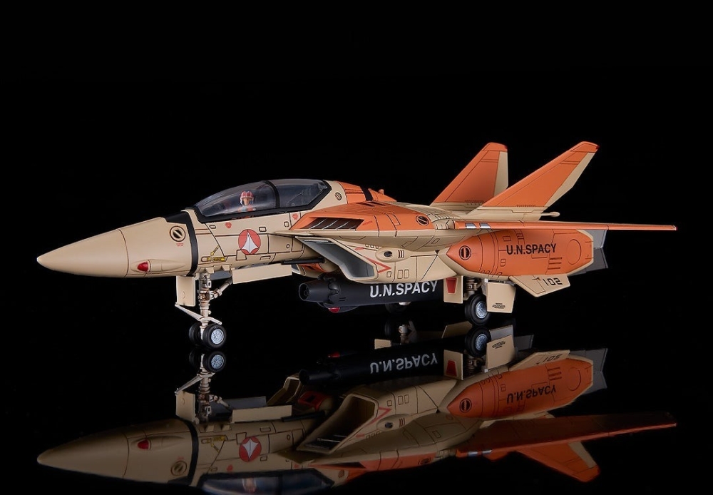 MAXFACTORY 2026年2月09日發售：模型PLAMAX Series PX17 1/72《超時空